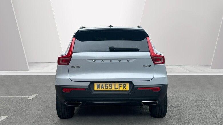 Volvo Xc40 2.0 D4 [190] R DESIGN 5dr AWD Geartronic Diesel Estate